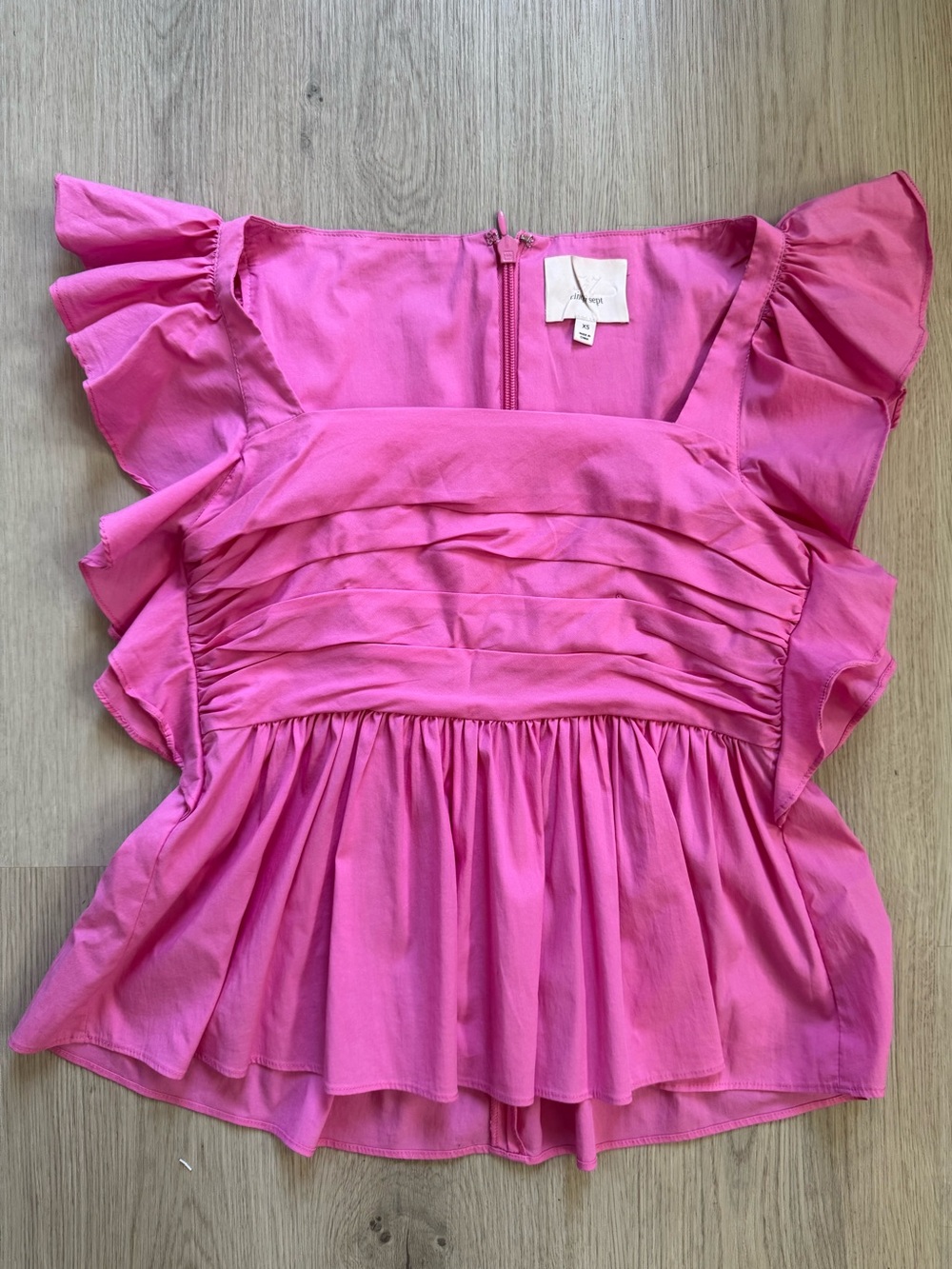 Cinq A Sept Women’s Hot Pink Ruffle Flutter Sleeve Top Size XS